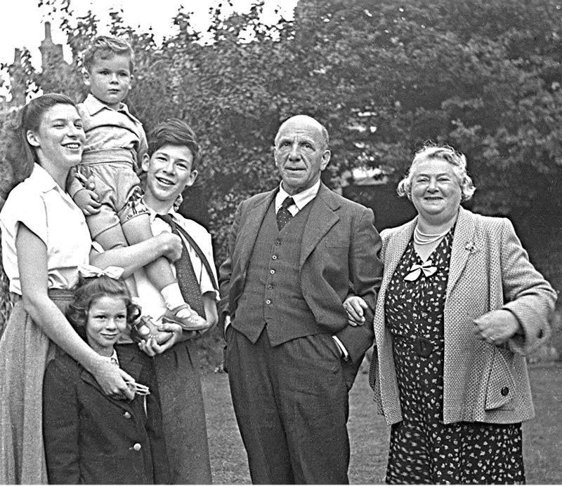 jojeffpatriciatonyharryandrose1953approx.jpg